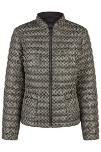 Zwarte jas van Barbara Lebek Zwarte jas van Barbara Lebek